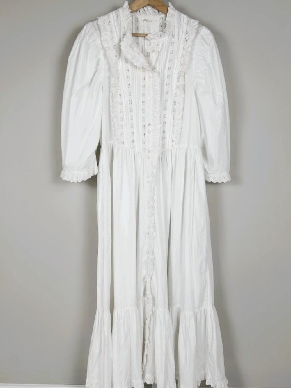 *Sold*NWT DOEN Darby Dress in Powder | Size XL | Vintage-Inspired Eyelet - Picture 5 of 13